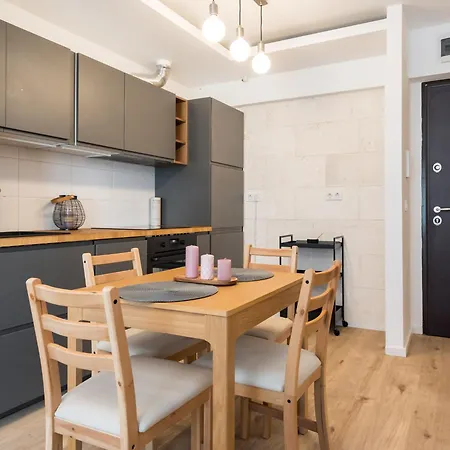 Arrivederci - Elegant 1br In Belvedere Apartment Bukarest