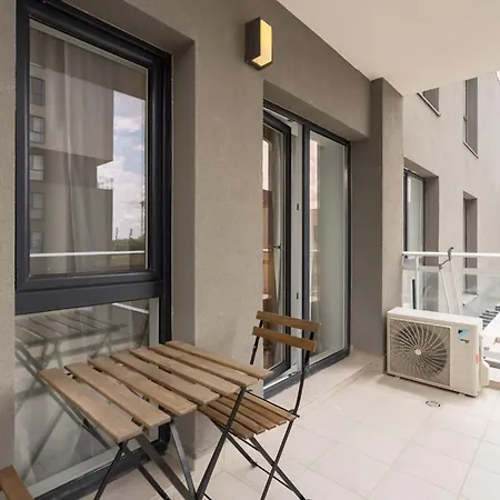 Arrivederci - Elegant 1br In Belvedere Апартаменты Бухарест